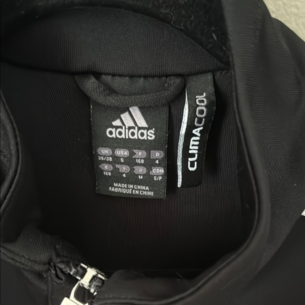 Adidas Black and White Men's Windbreaker - Picture 2 of 4